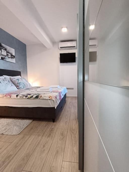 Holiday&Suite Klanac Vir Dış mekan fotoğraf